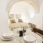 Trulli Del Bosco