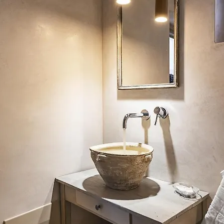 לינה וארוחת בוקר Trulli Del Bosco אלברובלו
