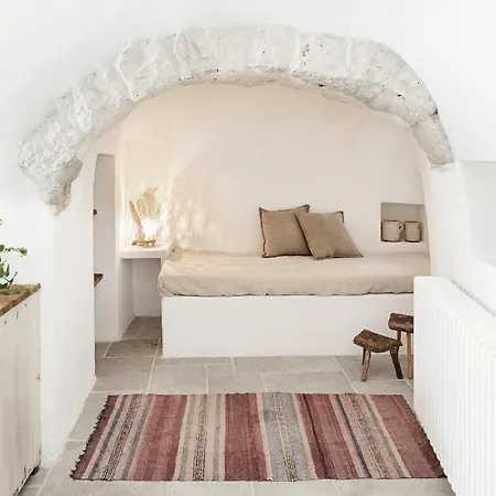 Trulli Del Bosco לינה וארוחת בוקר 4*