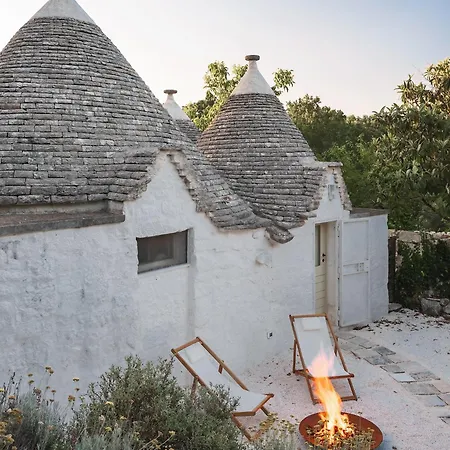 Trulli Del Bosco אלברובלו