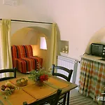 B&B Trulli Del Bosco 4*