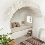 Trulli Del Bosco B&B 4*