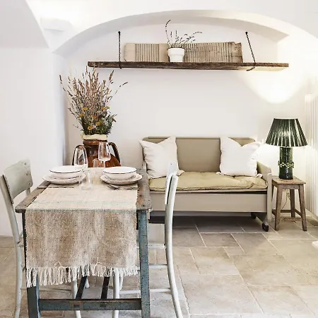 Trulli Del Bosco Couette-café Alberobello