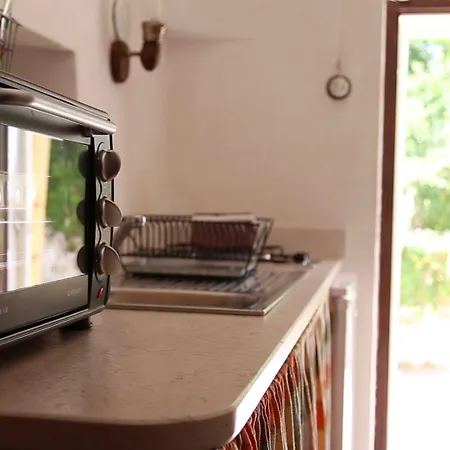 Trulli Del Bosco 4* 알베르벨로