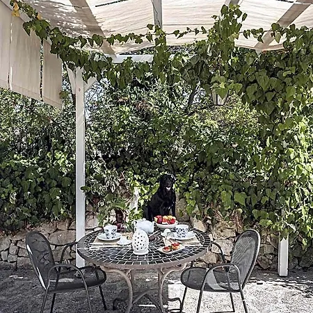 Trulli Del Bosco Bed & Breakfast 4*