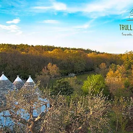 Trulli Del Bosco Nocleg ze śniadaniem 4*