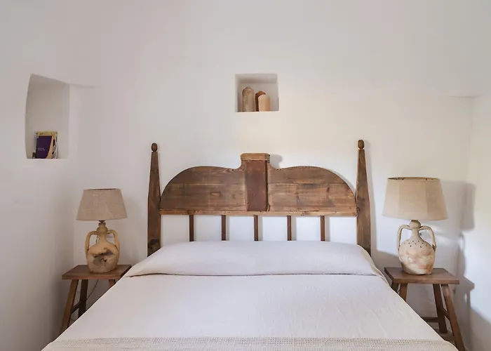 Oda ve Kahvaltı Trulli Del Bosco 4*