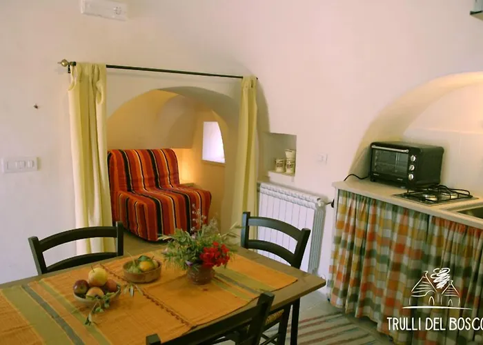 Oda ve Kahvaltı Trulli Del Bosco 4*